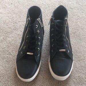 Steve Madden Black High-Top Sneakers